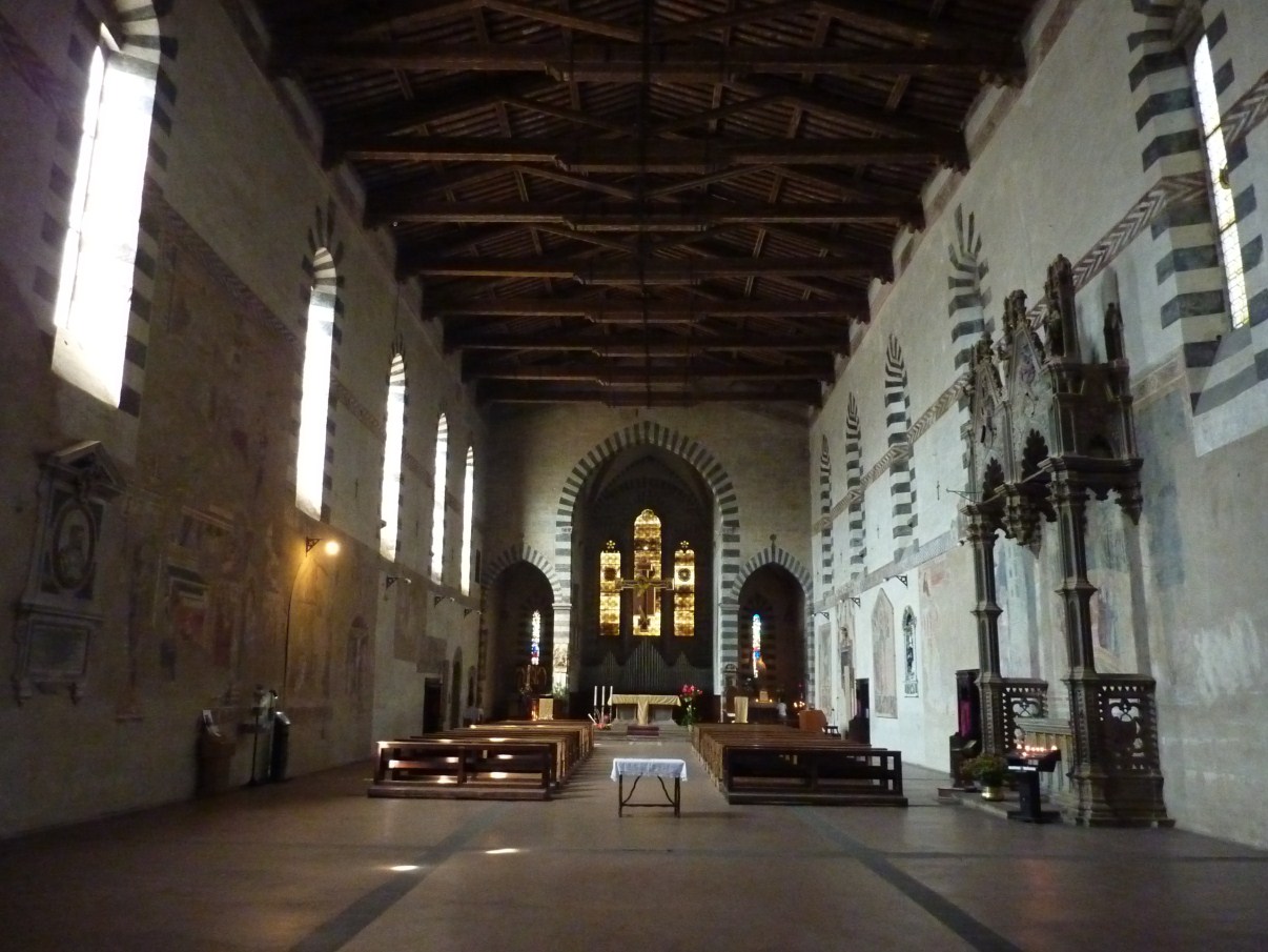 La basilica fu la palestra della scuola pittorica aretina del Trecento